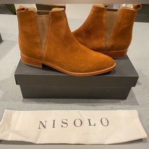 Nisolo - Chelsea boot, W 9.5, never worn, runs small!